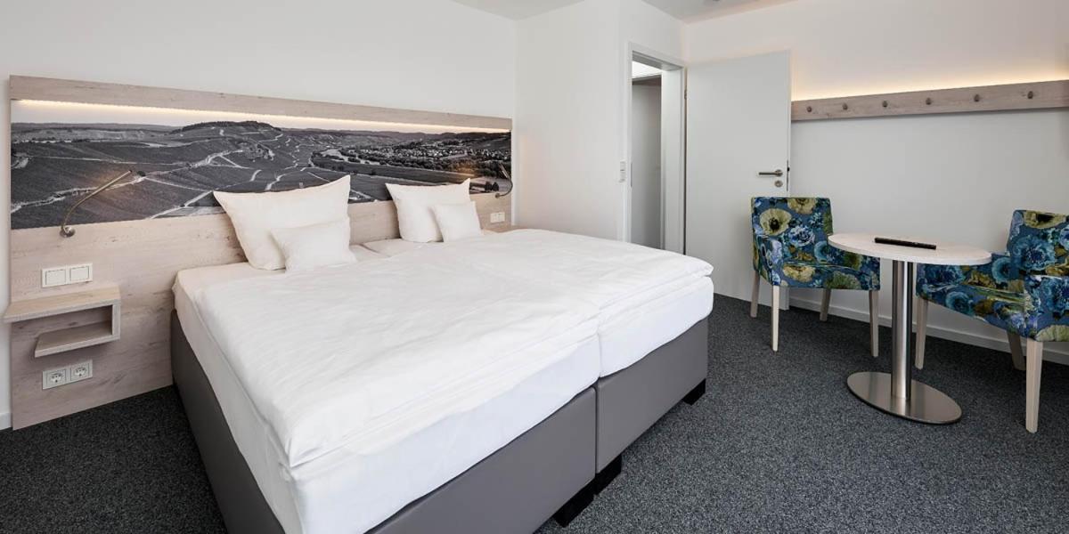 Sonnenuhr Bed & Breakfast Bernkastel-Kues Dış mekan fotoğraf