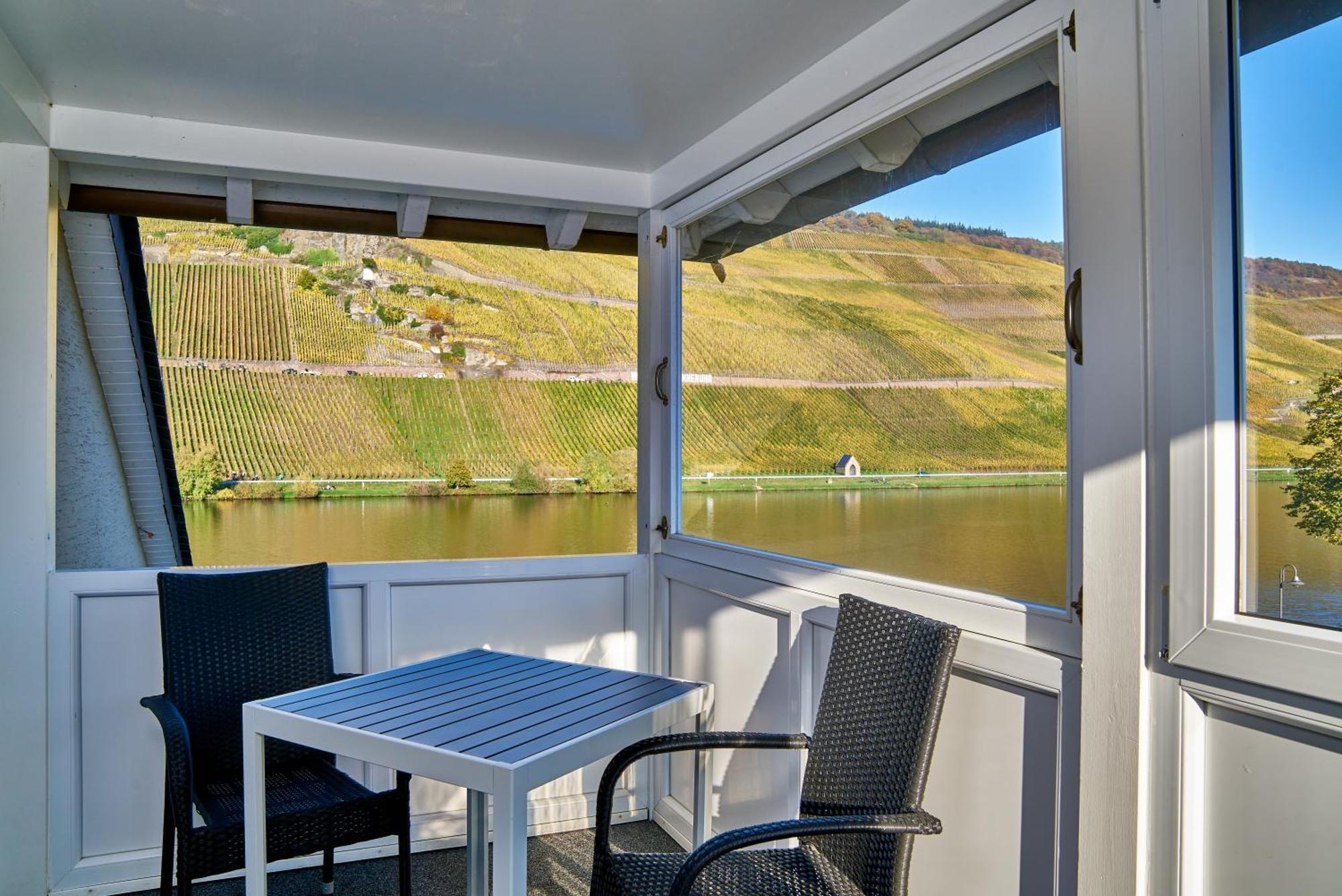 Sonnenuhr Bed & Breakfast Bernkastel-Kues Dış mekan fotoğraf