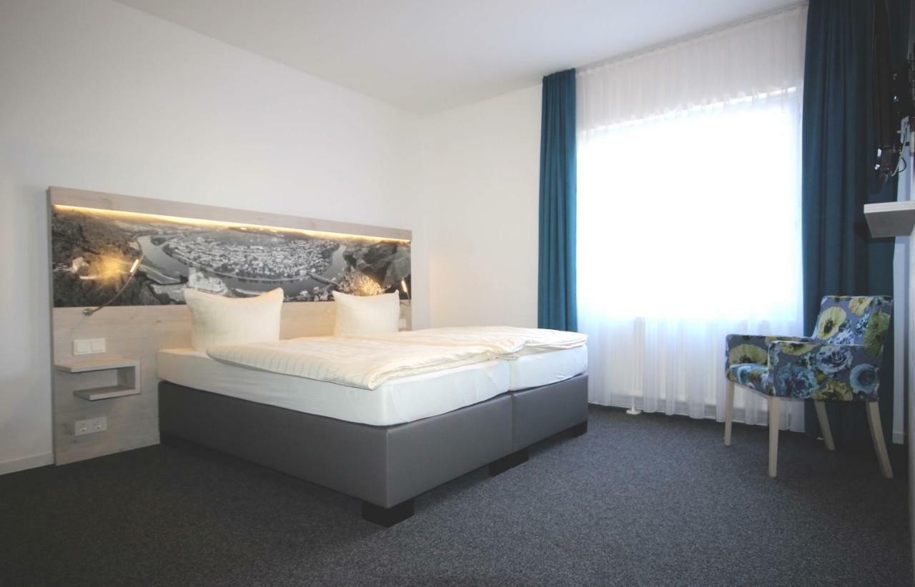 Sonnenuhr Bed & Breakfast Bernkastel-Kues Dış mekan fotoğraf